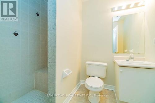 9 - 1128 Dundas Street W, Mississauga, ON - Indoor Photo Showing Bathroom