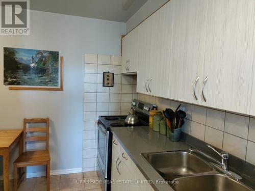 811 - 80 Grandravine Drive, Toronto, ON - Indoor Photo Showing Kitchen With Double Sink