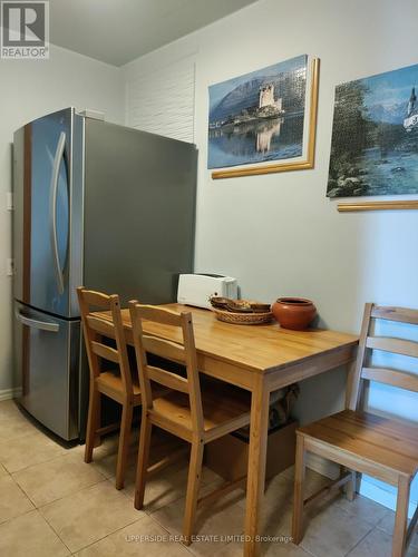 811 - 80 Grandravine Drive, Toronto, ON - Indoor Photo Showing Dining Room