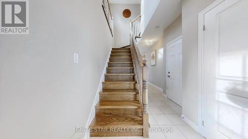 3355 Mockingbird Common Crescent, Oakville, ON - Indoor Photo Showing Other Room