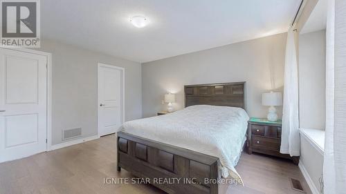 3355 Mockingbird Common Crescent, Oakville, ON - Indoor Photo Showing Bedroom