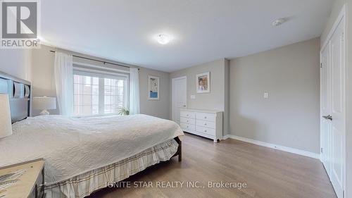 3355 Mockingbird Common Crescent, Oakville, ON - Indoor Photo Showing Bedroom