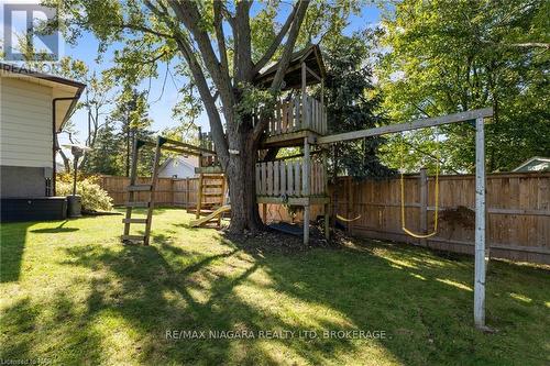 3838 Summit Avenue, Fort Erie, ON - Outdoor With Backyard