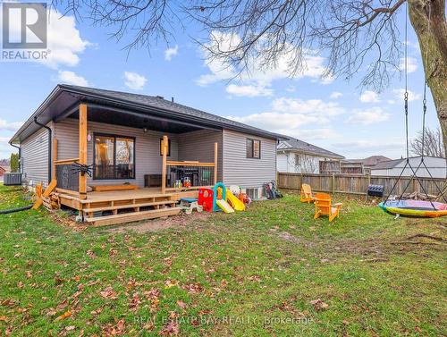 271 South Street, Southwest Middlesex, ON - Outdoor With Deck Patio Veranda