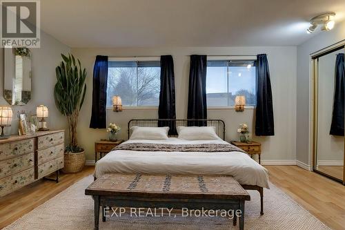 116 Glamis Road, Cambridge, ON - Indoor Photo Showing Bedroom