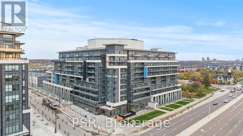 430 - 395 Dundas Street W, Oakville, ON - Outdoor With Balcony