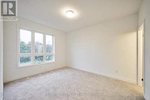 Th11 - 4015 Hickory Drive, Mississauga, ON - Indoor Photo Showing Other Room