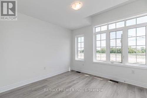 57 Union Boulevard, Wasaga Beach, ON - Indoor Photo Showing Other Room