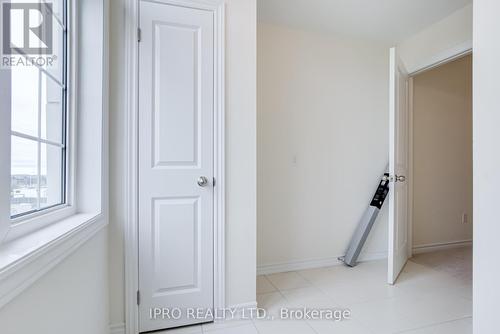 1113 Skyridge Boulevard, Pickering, ON - Indoor Photo Showing Other Room