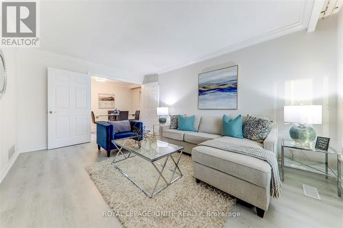 4010 Ellesmere Road, Toronto, ON - Indoor Photo Showing Living Room