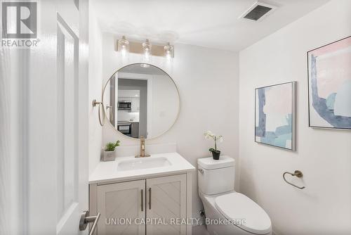 611 - 2350 Bridletowne Circle, Toronto, ON - Indoor Photo Showing Bathroom