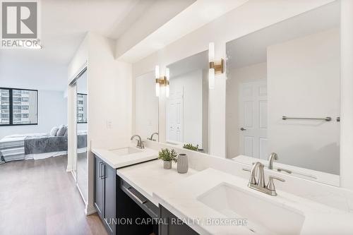 611 - 2350 Bridletowne Circle, Toronto, ON - Indoor Photo Showing Bathroom