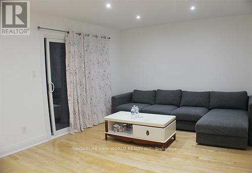 47 - 151 Wickson Trail, Toronto, ON - Indoor Photo Showing Living Room