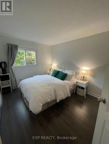 16 Old Colony Drive, Whitby, ON - Indoor Photo Showing Bedroom