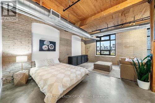 507 - 68 Broadview Avenue, Toronto, ON - Indoor Photo Showing Bedroom