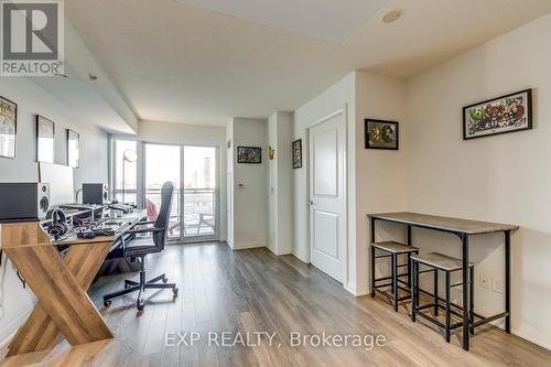 314 - 30 Meadowglen Place, Toronto, ON - Indoor Photo Showing Office