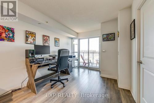 314 - 30 Meadowglen Place, Toronto, ON - Indoor Photo Showing Office