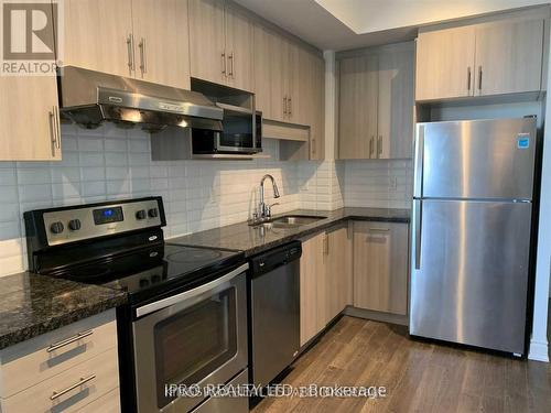 1101 - 99 South Town Centre Boulevard, Markham, ON - Indoor Photo Showing Kitchen With Double Sink With Upgraded Kitchen