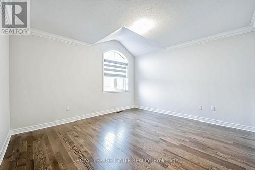 36 Lewis Avenue, Bradford West Gwillimbury, ON - Indoor Photo Showing Other Room