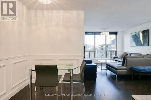 1506 - 40 Scollard St Street, Toronto, ON - Indoor Photo Showing Living Room