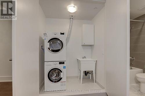 Th18 - 270 Davenport Road, Toronto, ON - Indoor Photo Showing Laundry Room