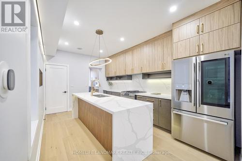 770 Pape Avenue, Toronto, ON - Indoor Photo Showing Kitchen With Upgraded Kitchen