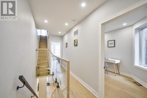 770 Pape Avenue, Toronto, ON - Indoor Photo Showing Other Room