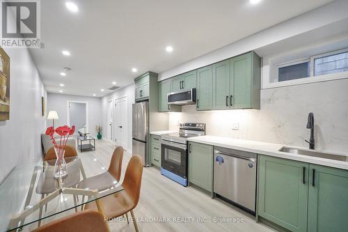 770 Pape Avenue, Toronto, ON - Indoor Photo Showing Kitchen With Upgraded Kitchen