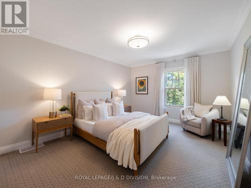 149 Dinnick Crescent, Toronto, ON - Indoor Photo Showing Bedroom