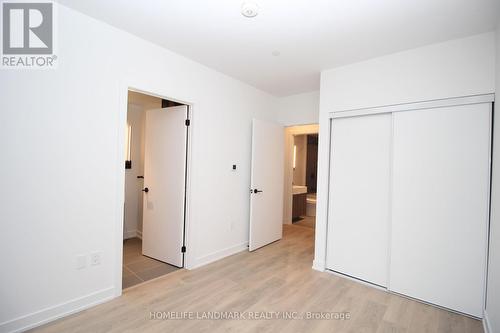 613 - 117 Broadway Avenue, Toronto, ON - Indoor Photo Showing Other Room