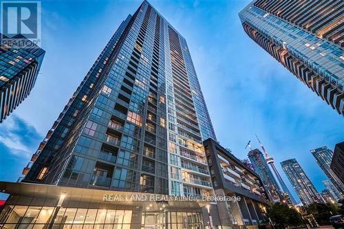 301 - 85 Queens Wharf Road, Toronto, ON - Outdoor With Facade