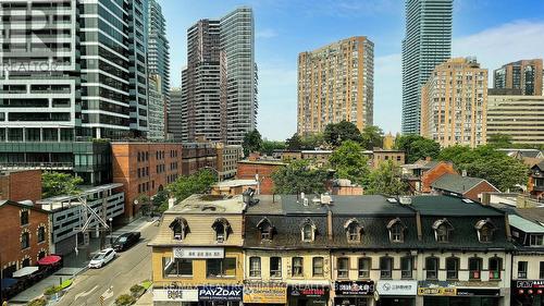 509 - 3 Gloucester Street, Toronto, ON - Outdoor With Facade