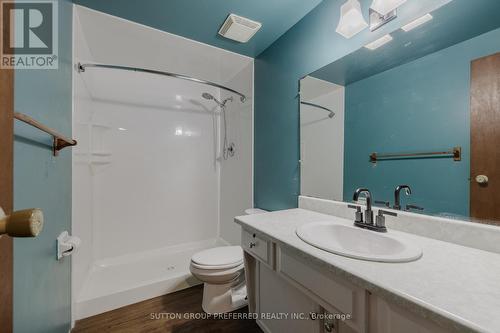 58 - 92 Stroud Crescent, London, ON - Indoor Photo Showing Bathroom