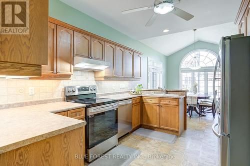 145 - 2025 Meadowgate Boulevard, London, ON - Indoor Photo Showing Kitchen