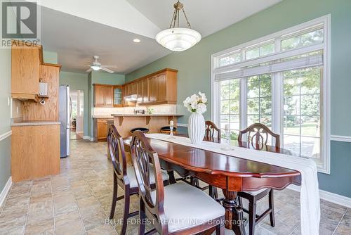 145 - 2025 Meadowgate Boulevard, London, ON - Indoor Photo Showing Dining Room