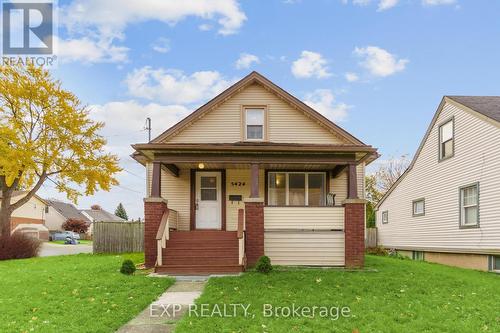 5424 Mcrae Street, Niagara Falls (211 - Cherrywood), ON - Outdoor