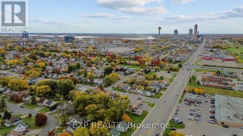 5424 Mcrae Street, Niagara Falls (211 - Cherrywood), ON - Outdoor With View