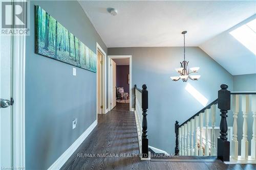 3829 Northwood Drive, Niagara Falls (Mt. Carmel), ON - Indoor Photo Showing Other Room