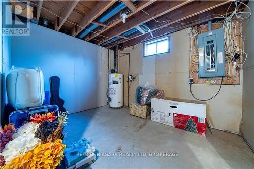 3829 Northwood Drive, Niagara Falls (Mt. Carmel), ON - Indoor Photo Showing Basement