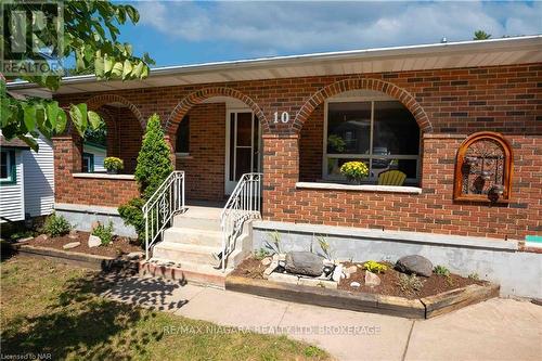 10 Dundas Crescent, St. Catharines, ON - Outdoor