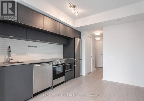 5007 - 181 Dundas Street, Toronto, ON - Indoor Photo Showing Kitchen With Stainless Steel Kitchen