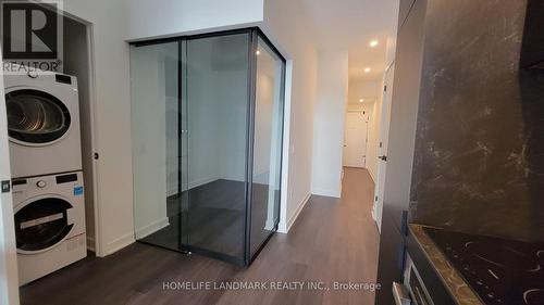 2005 - 55 Charles Street E, Toronto, ON - Indoor Photo Showing Laundry Room