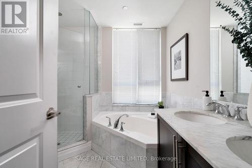 75 Sloping Sky Mews, Toronto, ON - Indoor Photo Showing Bathroom