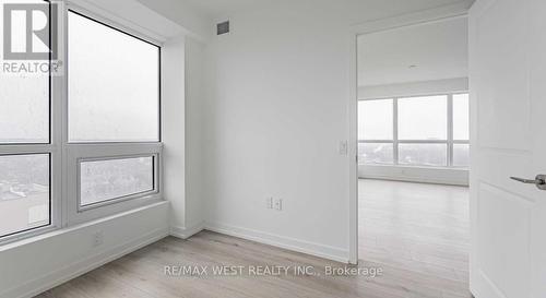 5507 - 395 Bloor Street E, Toronto, ON - Indoor Photo Showing Other Room