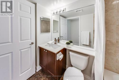 304 - 761 Bay Street, Toronto, ON - Indoor Photo Showing Bathroom