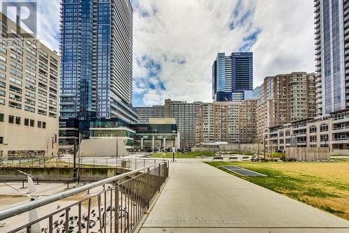 304 - 761 Bay Street, Toronto, ON - Outdoor With Facade