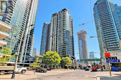 2803 - 12 Yonge Street, Toronto, ON - Outdoor With Facade