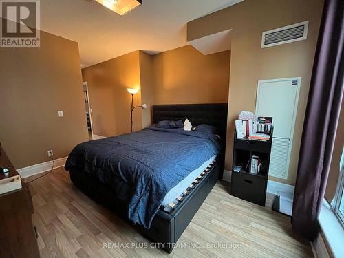 2803 - 12 Yonge Street, Toronto, ON - Indoor Photo Showing Bedroom