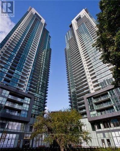 608 - 5168 Yonge Street N, Toronto, ON - Outdoor With Facade