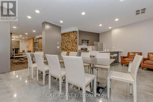 616 - 15 Bruyeres Mews, Toronto, ON - Indoor Photo Showing Dining Room